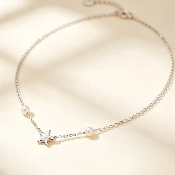 Delicate Star-Charm Choker Necklace